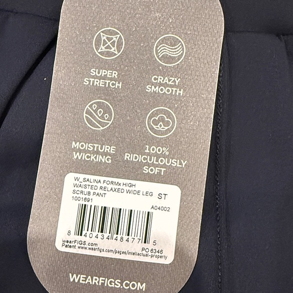 NWT Figs High Waisted Salina FORMx Wide Leg Scrub Pants™ Navy - Picture 5 of 5